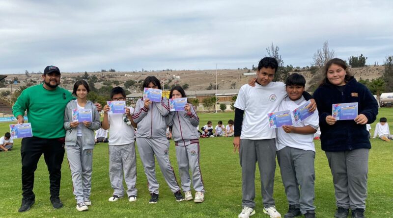 Escolares vallenarinos participaron en jornada atlética