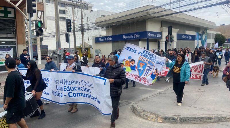 Docentes de Atacama y de todo Chile marchan para exigir soluciones concretas en crisis de la educación pública