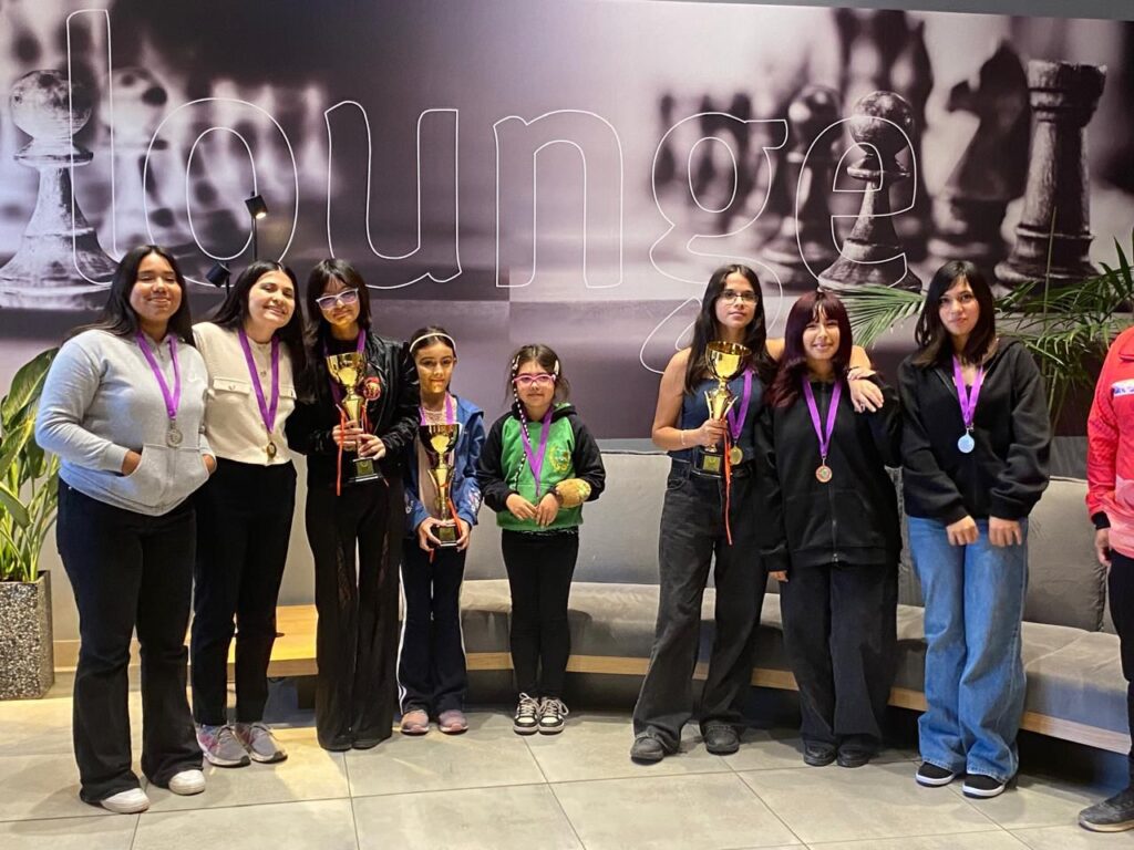 Hito histórico en el deporte ciencia: Copiapó celebra su primer torneo escolar de ajedrez exclusivamente femenino