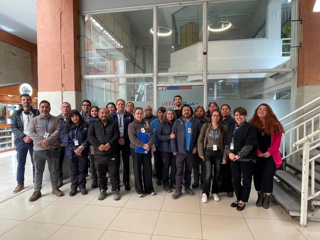 FUNCIONARIOS DEL INE EN ATACAMA SE INFORMAN SOBRE ACOGIMIENTO FAMILIAR: “CADA HOGAR PUEDE CAMBIAR UNA HISTORIA”